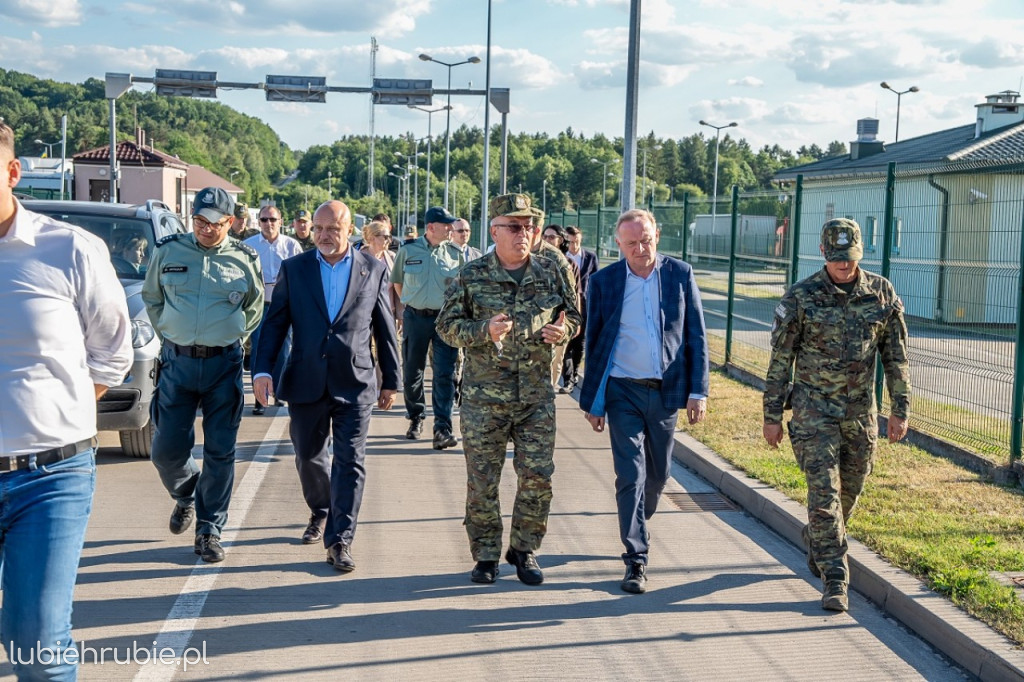 Wiceminister MSWiA odwiedził przejścia graniczne
