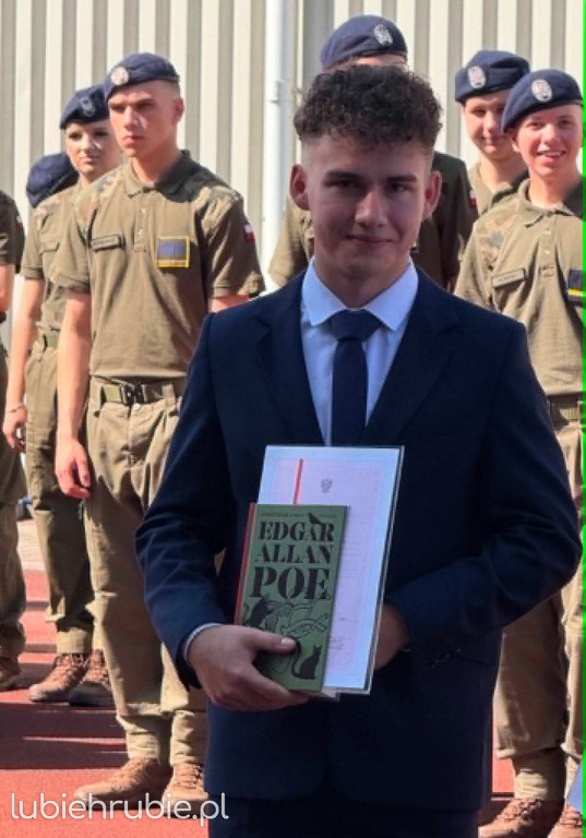 Stypendia i nagrody dla uczniów