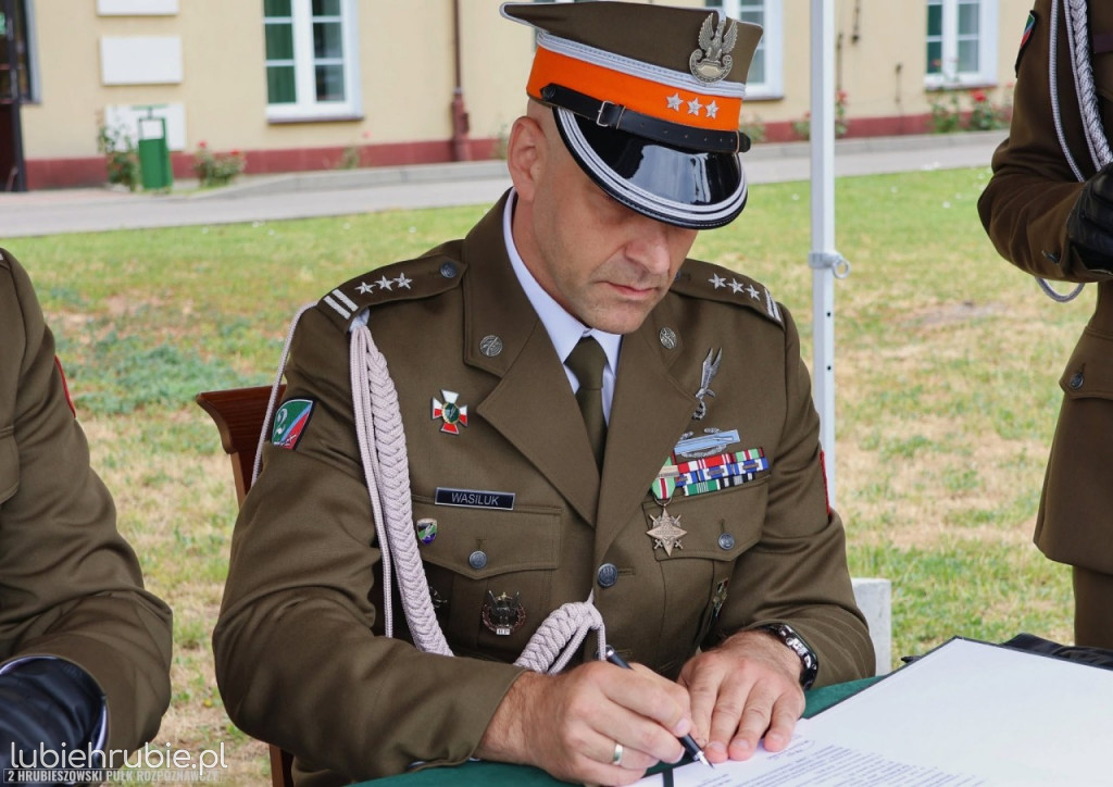 Przekazanie obowiązków dowódcy pułku