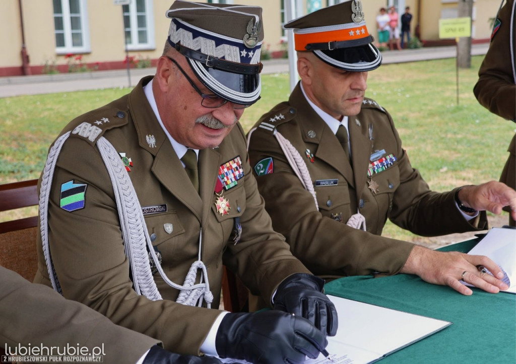 Przekazanie obowiązków dowódcy pułku