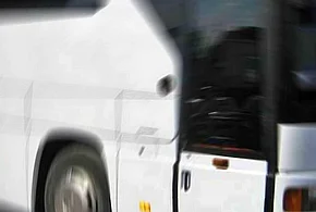 Powiat: Jeden autokar, kilkadziesiąt naruszeń przepisów - ponad 115 tys. zł kary