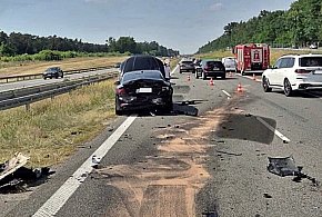 Zderzenie trzech aut na drodze S17. 3 osoby doznały poważnych obrażeń ciała