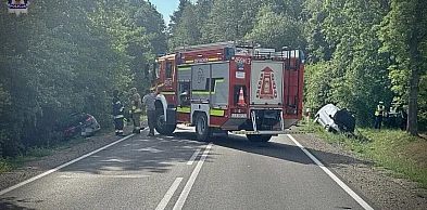 Tragiczne w skutkach zderzenie czołowe osobówek