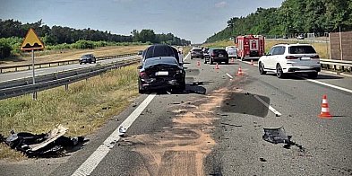 Zderzenie trzech aut na S17. Trzy osoby poważnie ranne