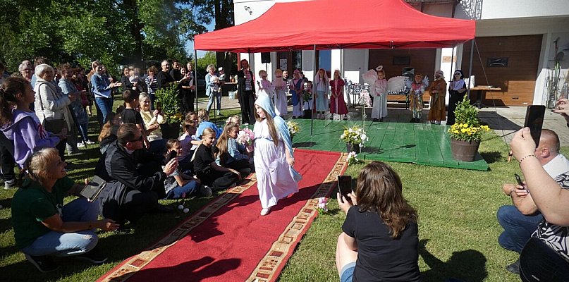 Piknik z okazji 25 rocznicy powstania parafii pw. Ducha Świętego w Hrubieszowie